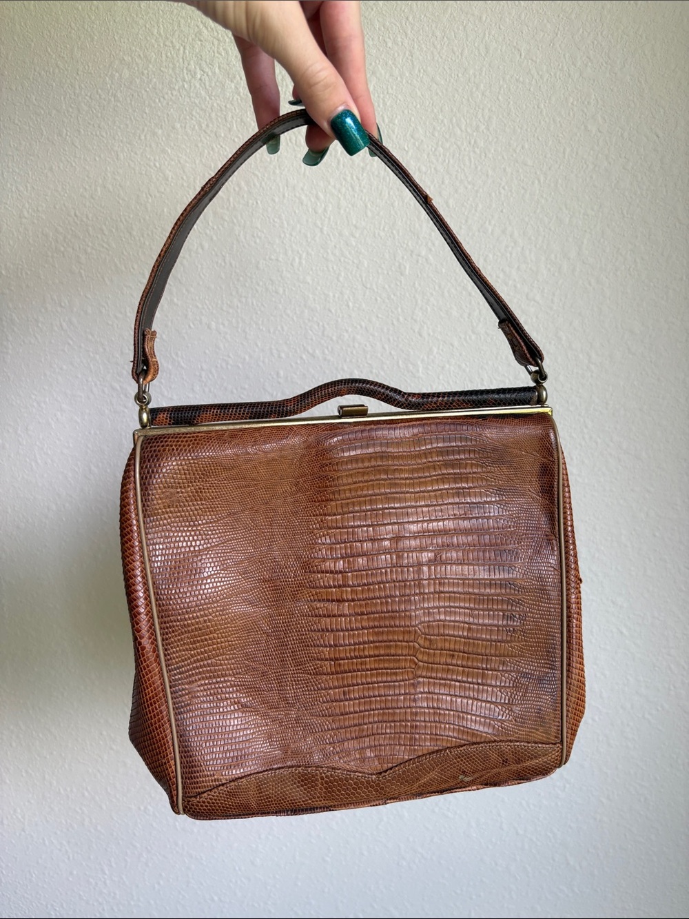 Sterling USA Vintage-Style Brown Textured Genuine Lizard Leather Hand Bag
